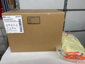 MSRP $2,500 NEW Covidien Kendall SCD 700 Sequential Compression System, REF 29525, DVT Prevention Circulation Therapy Pump Unit With NEW Compression GarmentsSleeves, Ideal For Hospital, Surgical, Recovery &amp Patient Care Applications, NEW IN BOX