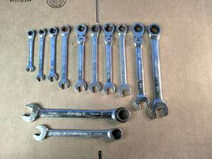 Mixed set of Pittsburgh brand ratcheting wrenches.