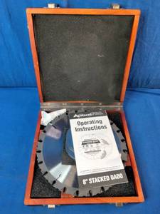 This is an Avanti Pro 8 x 24T Stacked Dado Set in a wooden case.