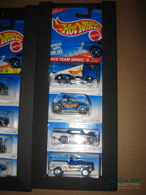 lot 21 image: Hotwheels, new in package, 4 complete sets