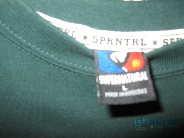 lot 32 image: 2 Amendment T-shirt