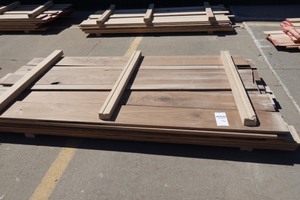 Large amount of really nice Black Walnut Hardwood, a lot of wide boards