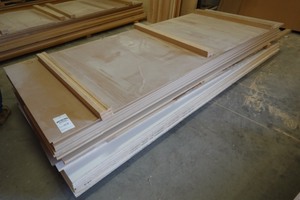 (7) 4x10 half sheets 0.75 inch WhiteWhite MDF