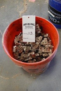 (1) bucket 1.25 inch overlay hinges