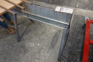 (9) Metal sawhorses