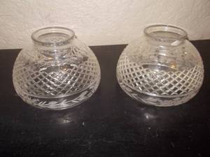 Vintage Frosted Ruffled-Rim Hurricane Lamp Shade