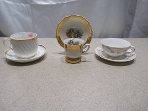 Vintage Fragonard Style Courting Couple Cup & Saucer Mix Lot