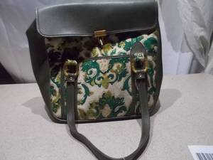 Retro Multi-Color Floral Tapestry Handbag with Dual Straps & Dark Trim