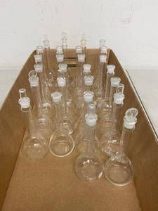 Kimax 100mL Volumetric Flask Lot Class A Glass Stoppered Labware - Missing Stoppers