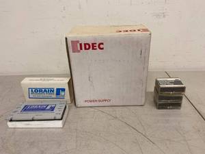 IDEC PS5R-VG24 Power Supply, Lorain Converter, 3M IC Test Clips