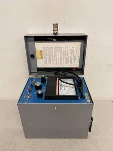Associated Research Meg-Chek 02850A Megohmmeter Insulation Tester
