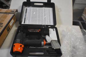 WEN 61723K 18-Gauge 38-Inch to 2-Inch Brad Nailer with Carrying Case