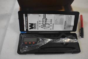 WEN 10761 Electronic 6.1-Inch Digital Caliper with LCD Readout and Storage Case
