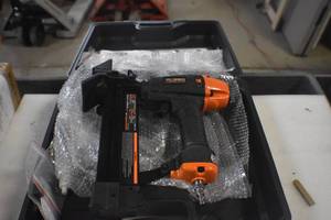 WEN 61741K 4-in-1 18-Gauge Pneumatic Flooring Nailer and Stapler Current price$90.75