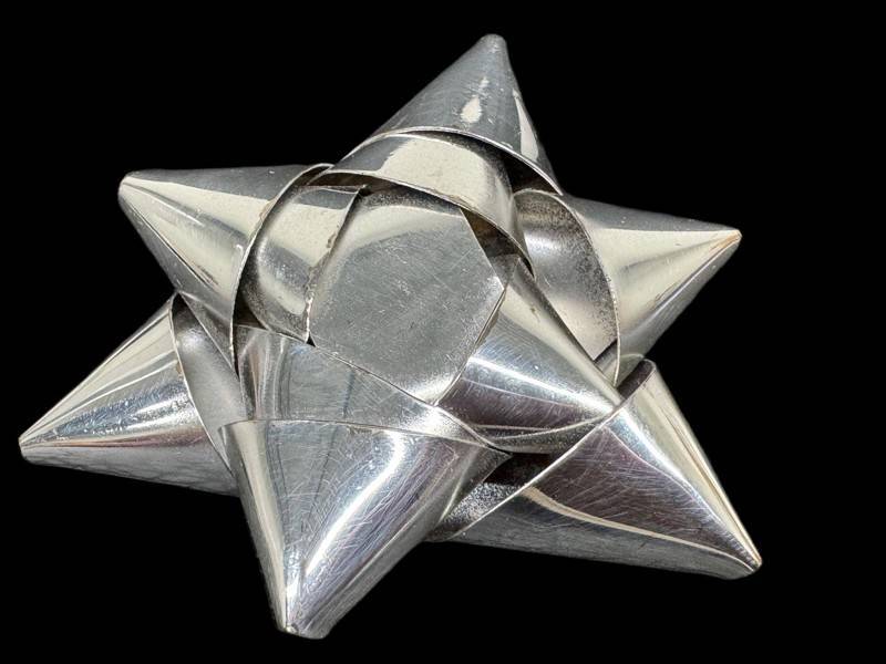 Maison Margiela Bow Brooch for Sale in St. Louis Park, MN | Online