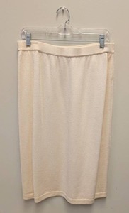 St. John Basics Cream Skirt Size 16