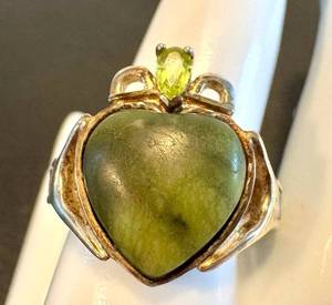 Sterling Silver Peridot and Jade Ring Size 9