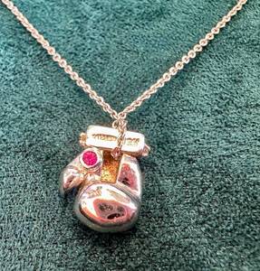 Robert Coin 18K Ruby Accent Necklace