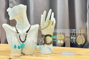 Mixed Jewelry Lot Turquoise, Gold Tone & Beaded Statement Pieces