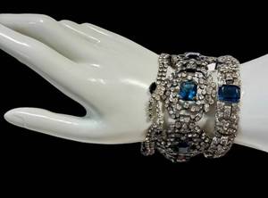 Vintage Rhinestone Bracelet for Repair 7.25 in