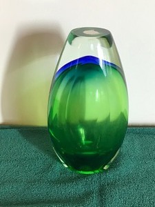 Fifty Avenue Crystal Art Glass Piece