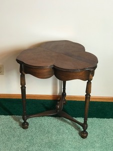 Vintage Wood Cloverleaf Side Table - smoke free - see description for more info