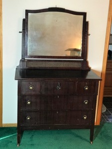 Vintage Solid Wood 5 Drawer Dresser with Wood Casters, Swing Mirror and Skeleton Key to Lock Drawers