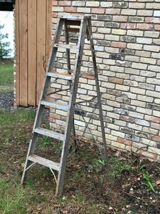 6ft Aluminum Ladder