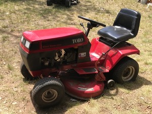 Toro Wheel Horse 212-H Riding Lawn Mower  - See description for more info