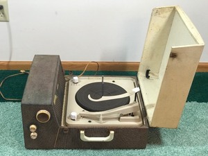 Vintage Tube Airline High Fidelity Record Player