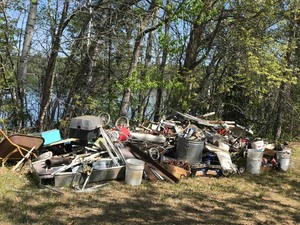 Scrappers Paradise - Copper Wire - Copper Pipe - Aluminum - Motors - Iron -And More