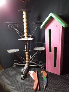 Bat home, Plant stand and 2 birds
