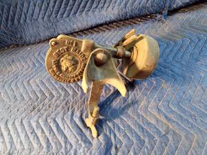Vintage Luther Grinder Best maide no.1 hand crank bench grinder