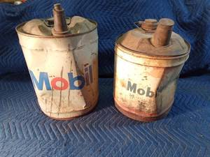 2 Mobil oil cans