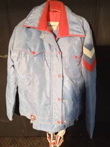 Like new ladies Polaris jacket and matching snow pants