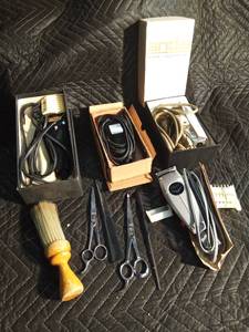 4 Vintage hair clippers