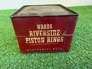 Wards Riverside Piston Rings Box with Fuses Inside