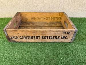 Mid-Continent Bottlers Wood Tote