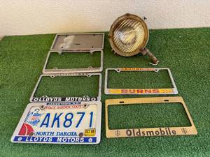 License Plate Holders & Light