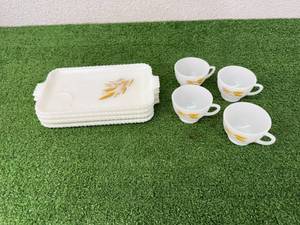 8 Piece Fire King Set