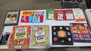 Childrens Book Lot (13)