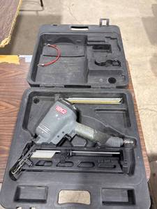 Senko Pneumatic Nail Gun