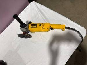 DeWalt DW849 SanderPolisher