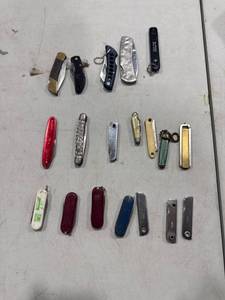 Assorted Pocket Knives Lot