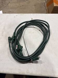 Multi-Outlet Extension Cord