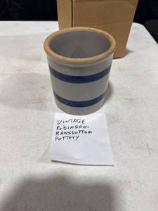 Robinson-Ransbottom Stoneware Crock