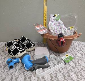 Dolly Parton Signature Block, Hose Nozzle 8 pattern, Hose Coupler, 6 Plant Bracket, Rubber Coated Pair of Gloves, Fall Plant Pick for Garden Pot, Lady Bug Pot Hanger, Hanging Basket Drip Pan (10 x 4), Plastic Terra Cotta Hanging Basket (10 x 6)