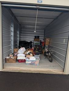 10x15x8 Storage Unit Contents