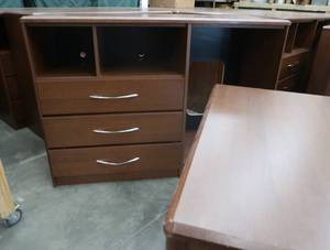 3 DRAWER CABINET & TABLEDESK