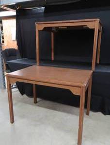 2 TABLE DESKs